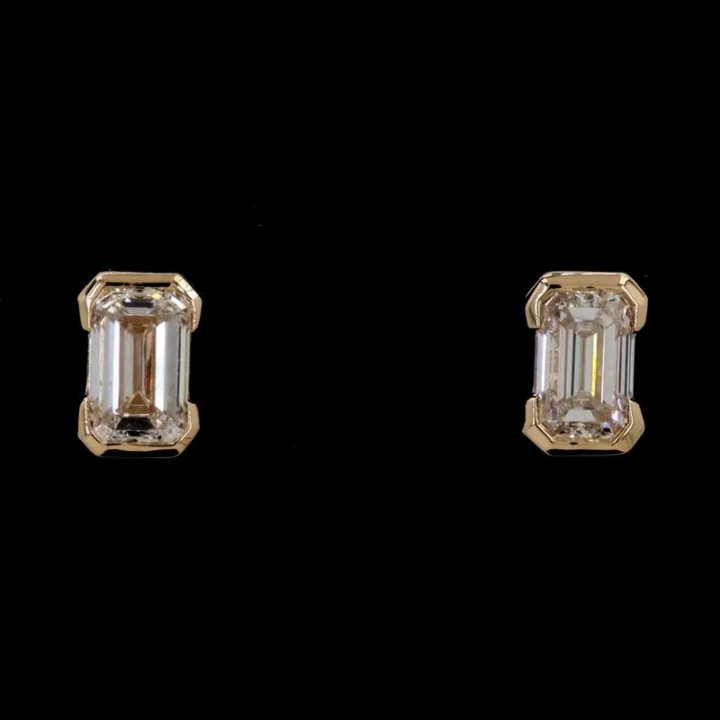 Emerald-Cut Bezel Stud Earrings, design GD-SE-009