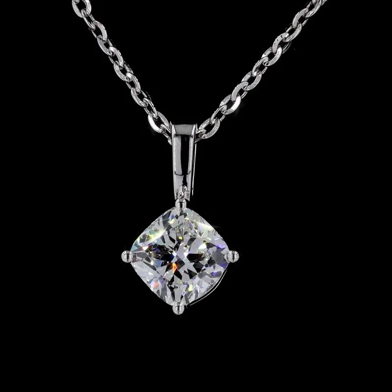 Cushion Solitaire Pendant, design GD-SP-003
