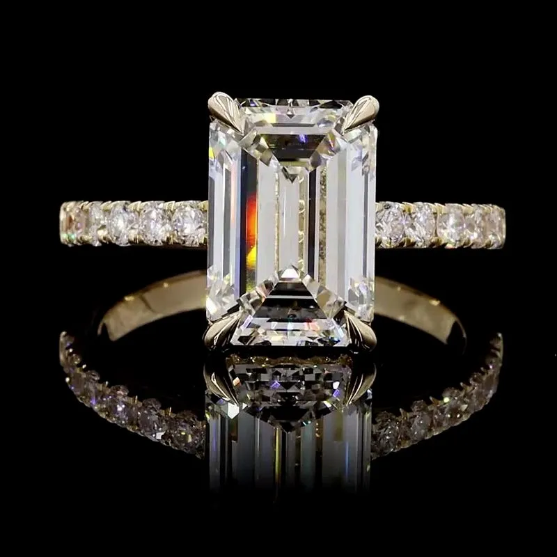 Emerald-Cut Solitaire Ring, design GD-SR-017