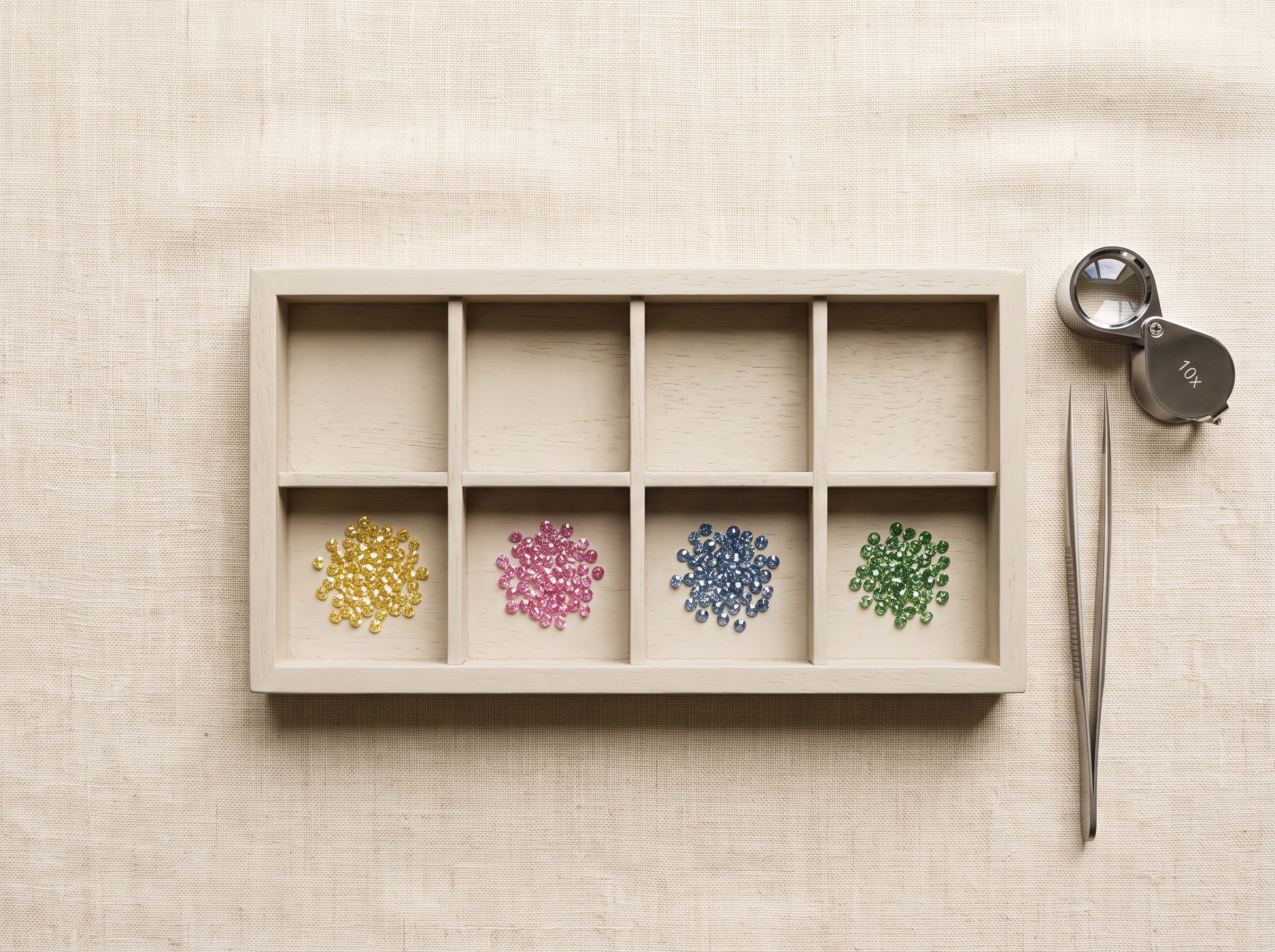 Fancy Color Round Melee Lab-Grown Diamonds Wholesale Guide