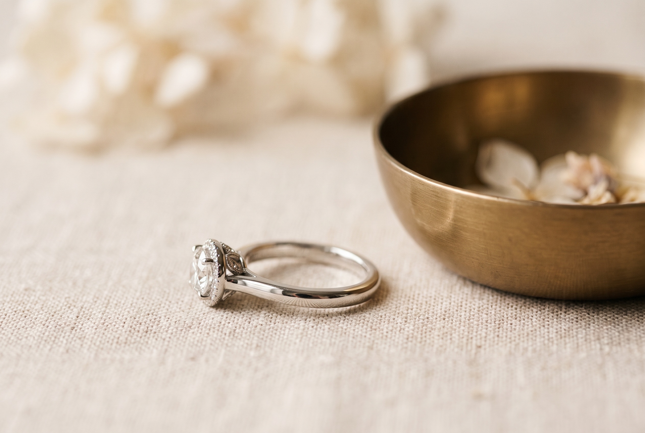 Hidden Halo Rings: Sourcing Guide