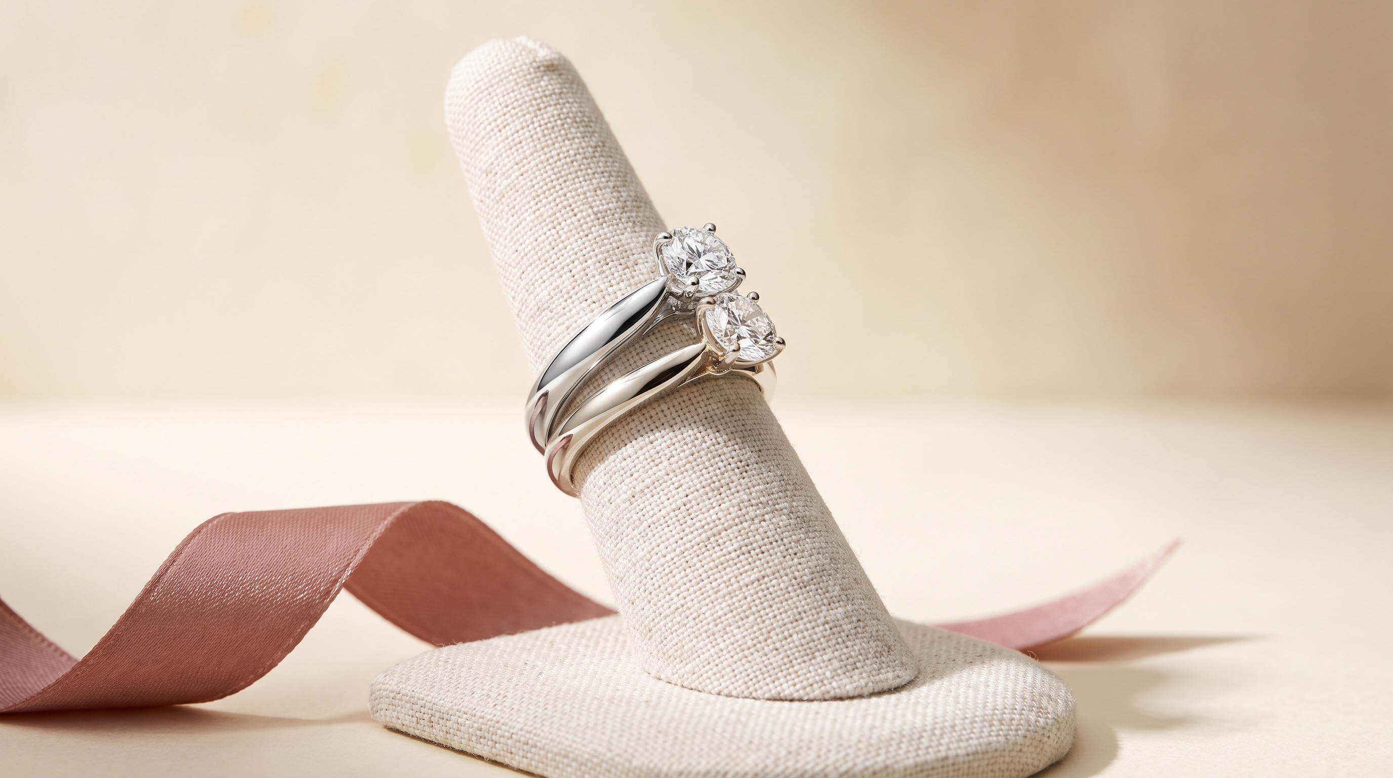 Platinum vs. White Gold Engagement Rings