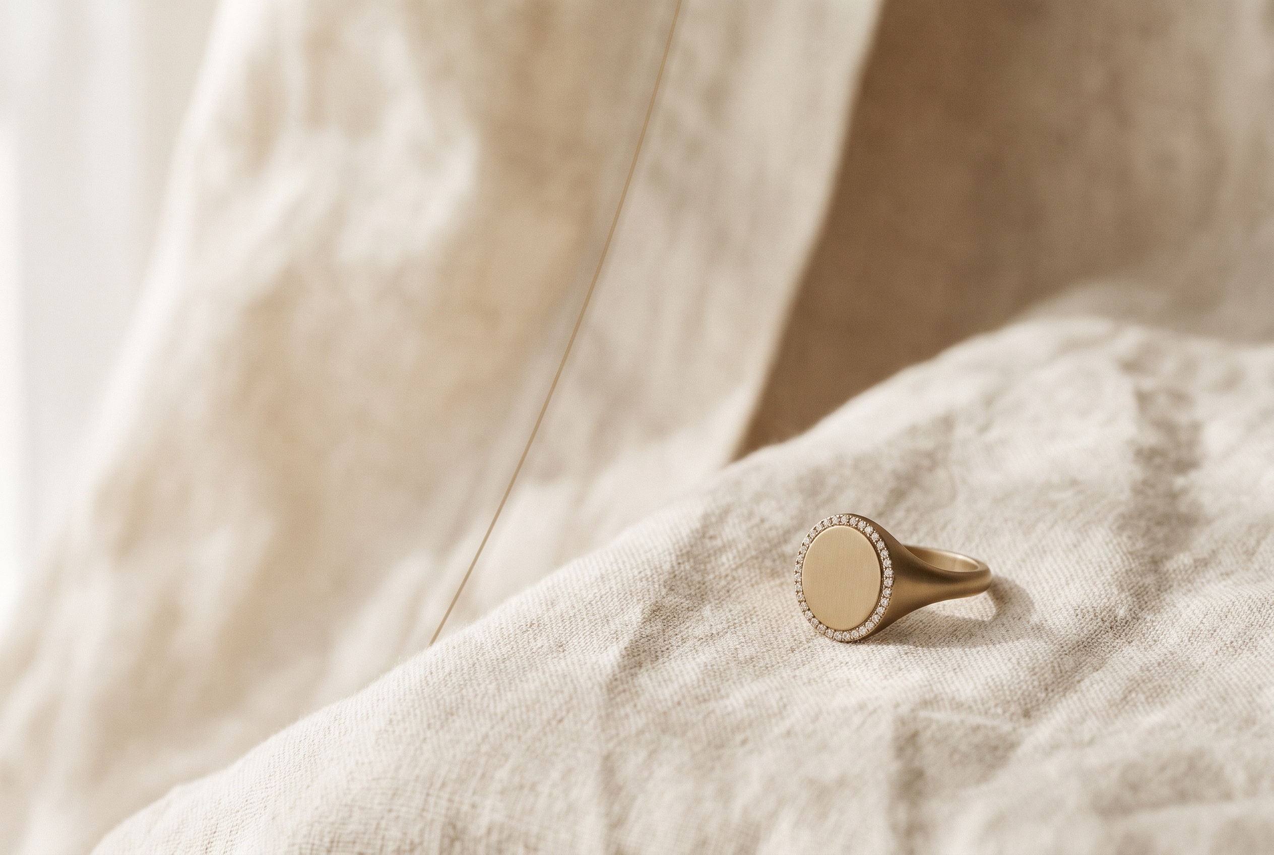 Diamond Signet Rings: A Wholesale Sourcing Guide
