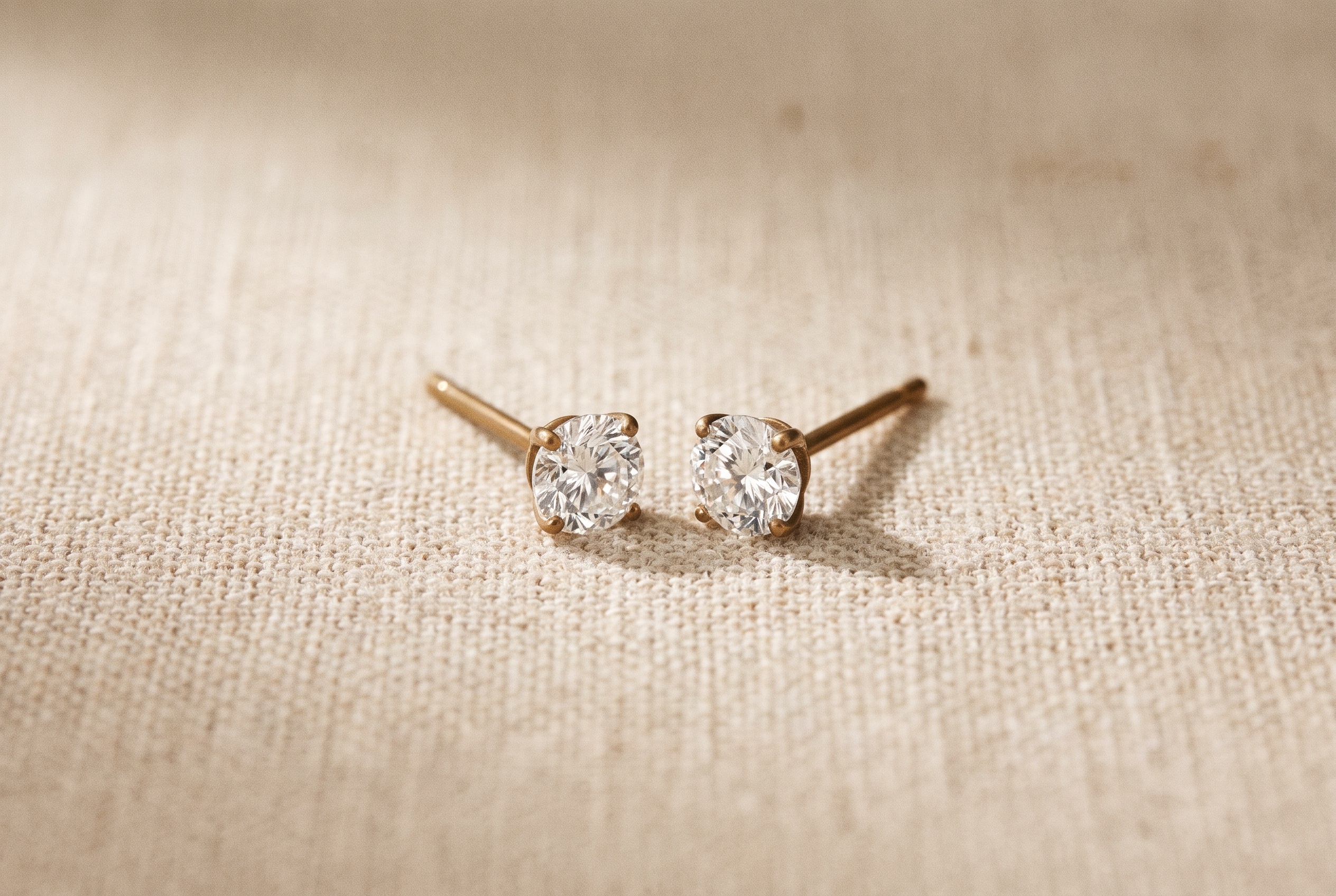 Lab-Grown Diamond Earrings Guide