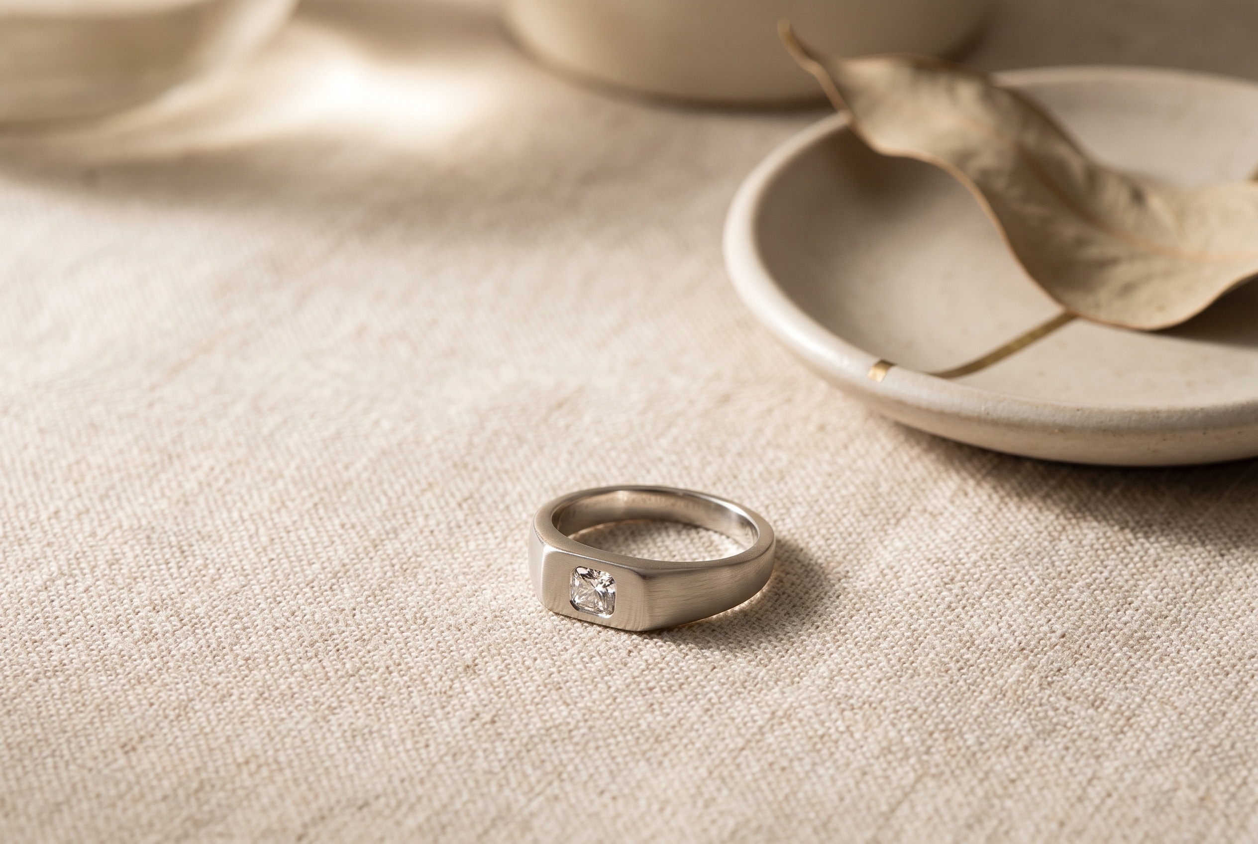 Diamond Pinky Rings: Sourcing Guide